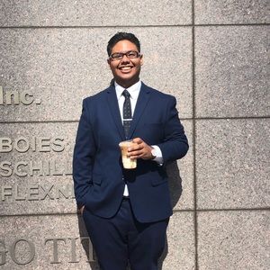 Meet your Posher, Rogelio